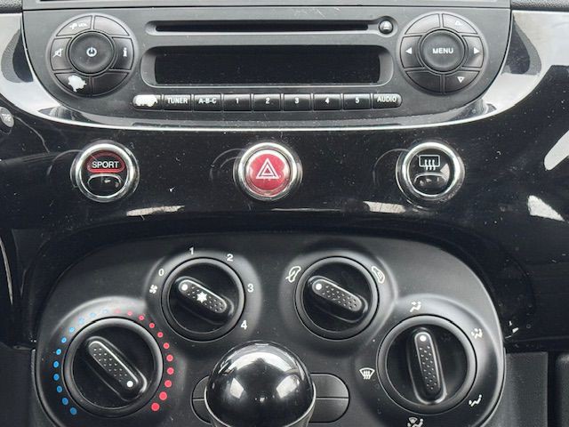 2015 FIAT 500 Image 22