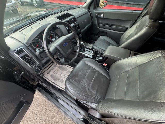 2012 Ford Escape Image 11