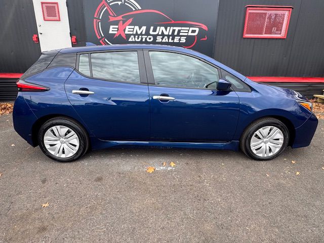 2023 Nissan Leaf Image 6