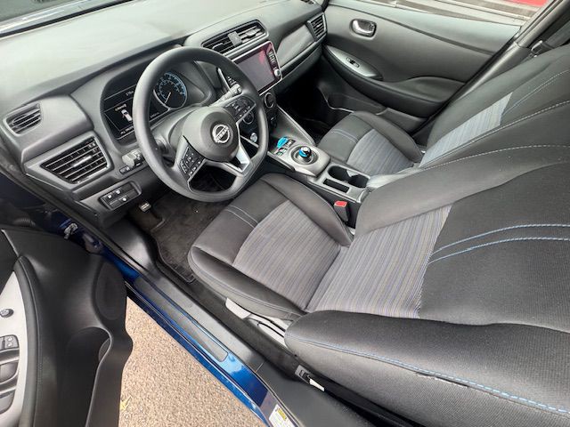 2023 Nissan Leaf Image 11