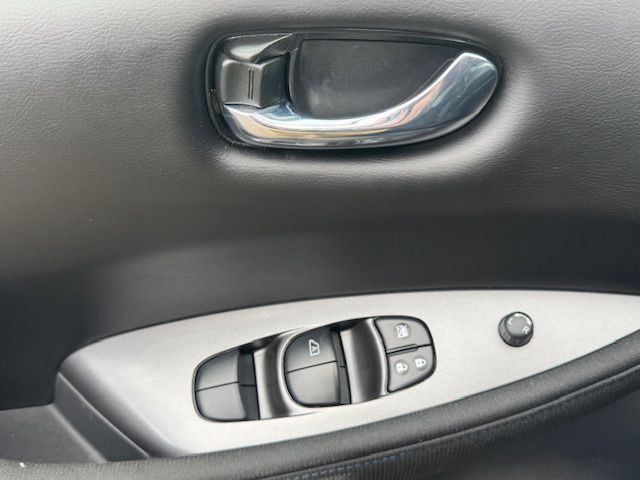 2023 Nissan Leaf Image 13