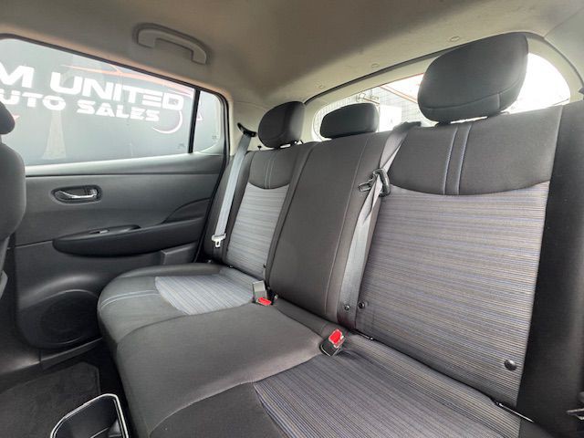 2023 Nissan Leaf Image 15