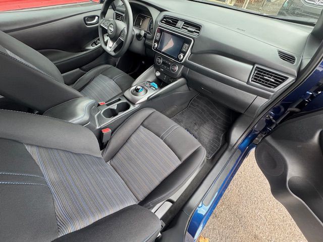 2023 Nissan Leaf Image 17