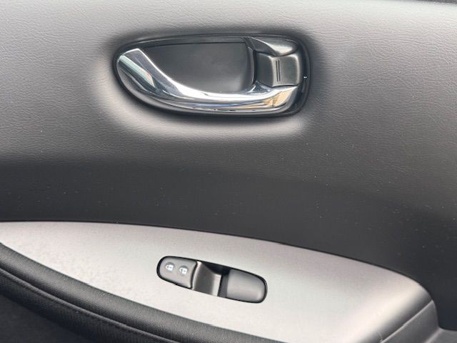 2023 Nissan Leaf Image 19