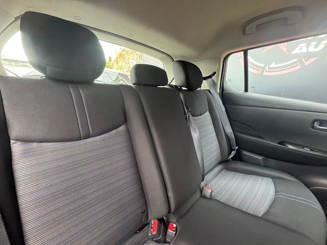 2023 Nissan Leaf Image 21