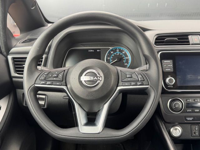 2023 Nissan Leaf Image 25