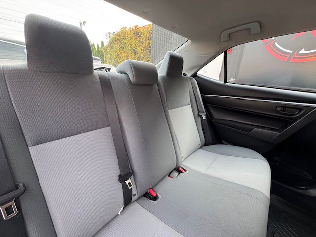 2016 Toyota Corolla Image 20