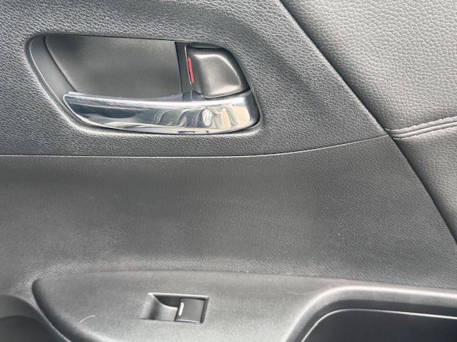 2015 Honda Accord Image 23