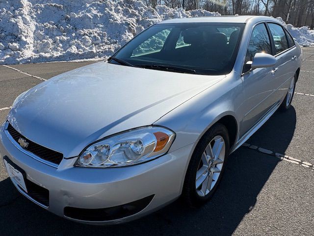 2014 Chevrolet Impala Image 2