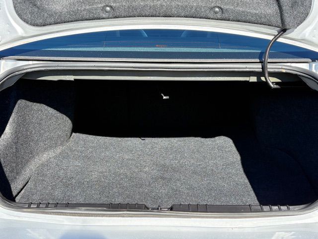 2014 Chevrolet Impala Image 9