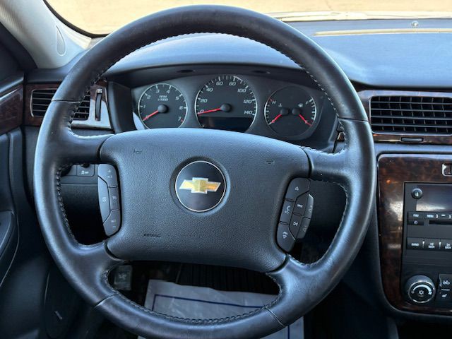 2014 Chevrolet Impala Image 24