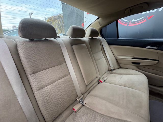 2012 Honda Accord Image 20