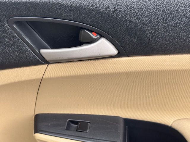 2012 Honda Accord Image 21