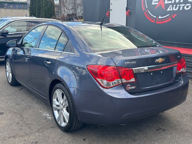 2013 Chevrolet Cruze Image 4