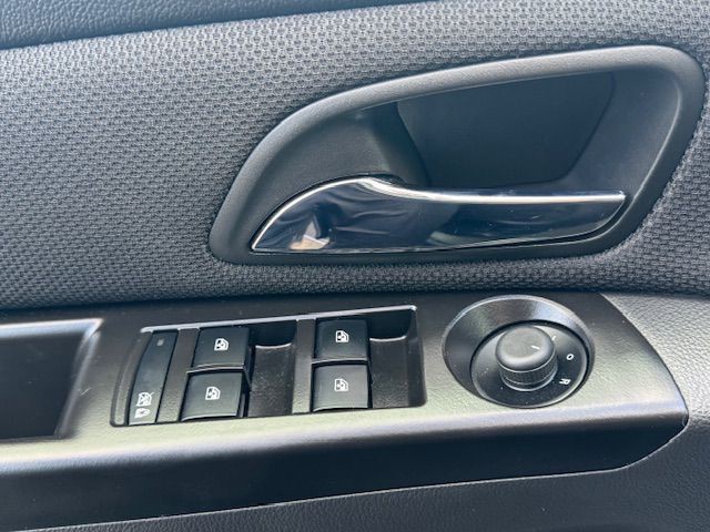 2013 Chevrolet Cruze Image 13