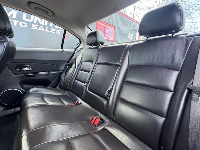 2013 Chevrolet Cruze Image 15