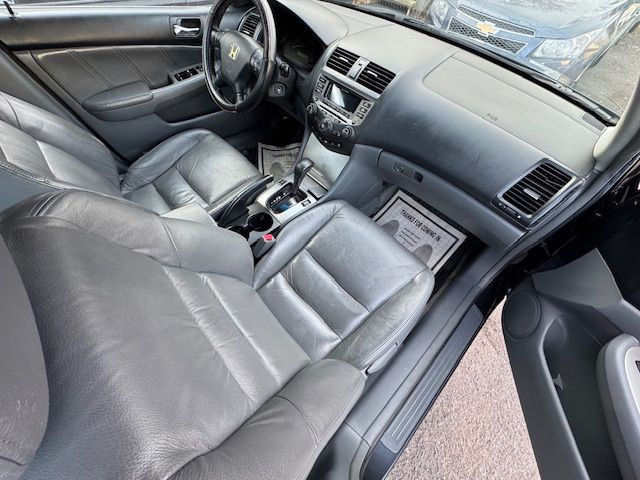 2007 Honda Accord Image 15