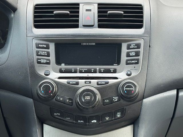 2007 Honda Accord Image 24