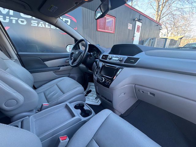 2014 Honda Odyssey Image 18