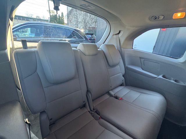 2014 Honda Odyssey Image 22