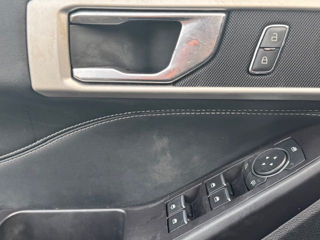 2020 Ford Explorer Image 14