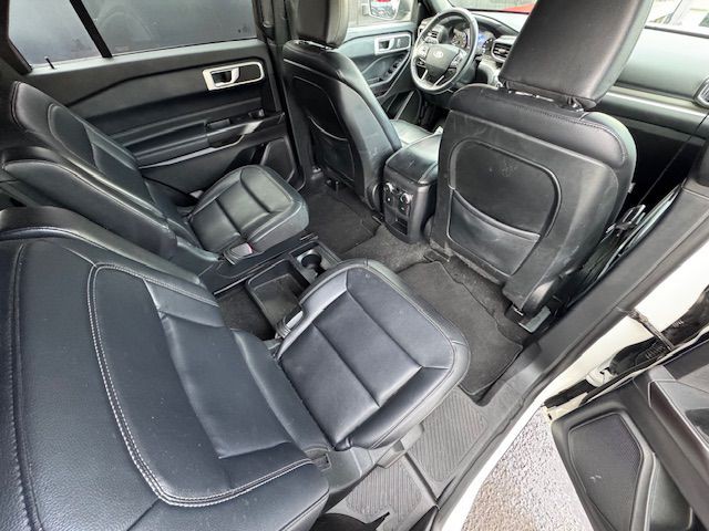 2020 Ford Explorer Image 22