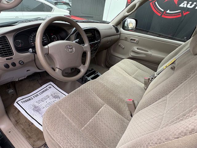 2005 Toyota Tundra Image 4