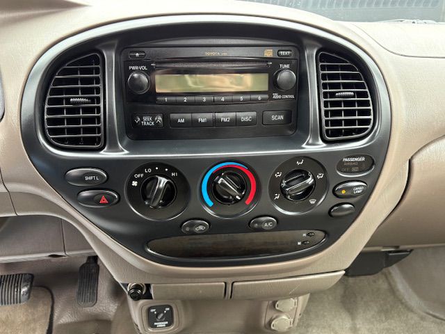 2005 Toyota Tundra Image 13