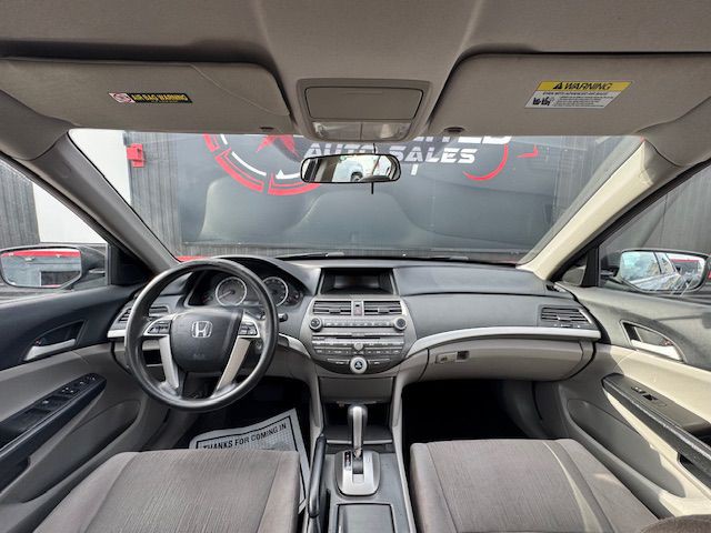 2012 Honda Accord Image 23