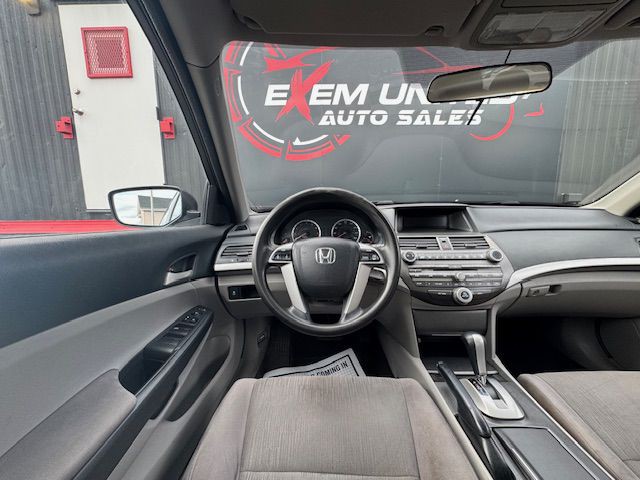 2012 Honda Accord Image 24