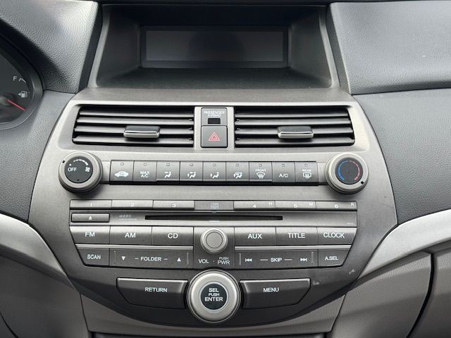 2012 Honda Accord Image 26