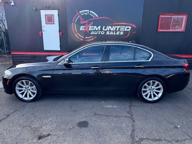 2015 BMW 5 Series Image 3