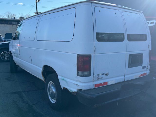 1995 Ford Econoline Image 4