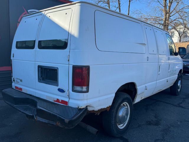 1995 Ford Econoline Image 7