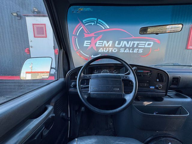 1995 Ford Econoline Image 20