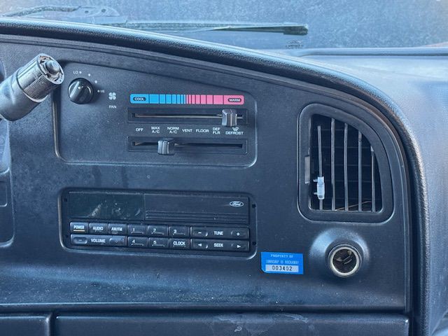 1995 Ford Econoline Image 22