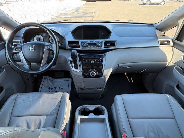 2012 Honda Odyssey Image 26