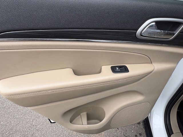 2019 Jeep Grand Cherokee Image 14