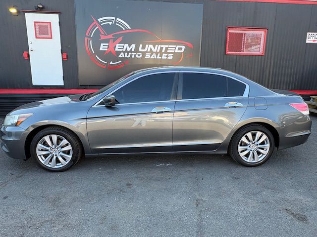 2012 Honda Accord Image 3