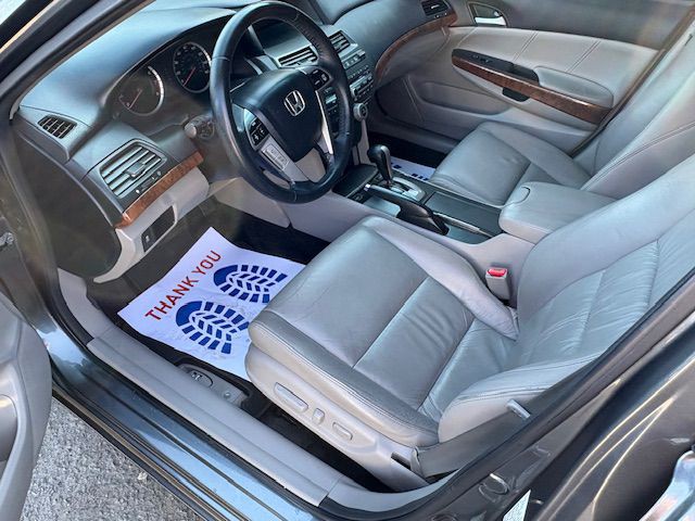 2012 Honda Accord Image 11