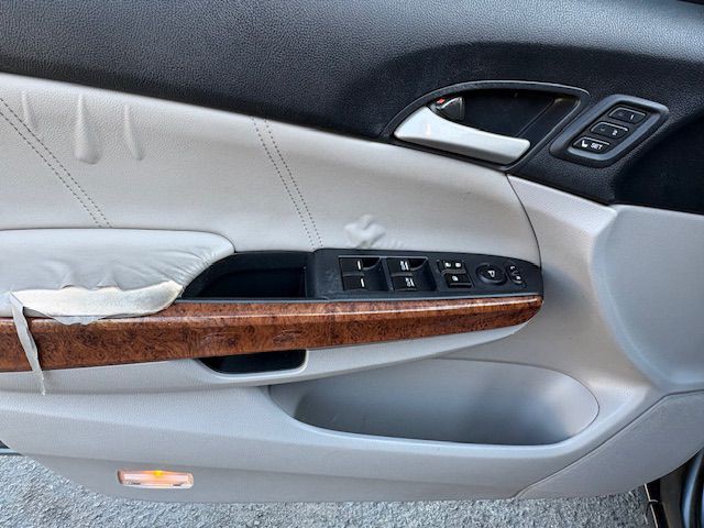 2012 Honda Accord Image 13