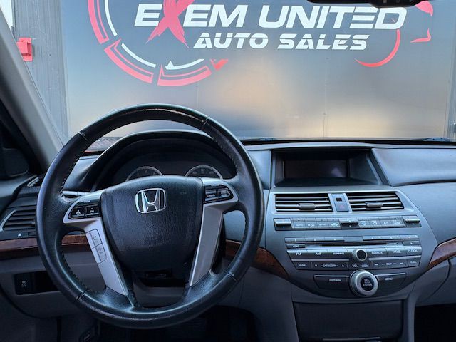 2012 Honda Accord Image 18