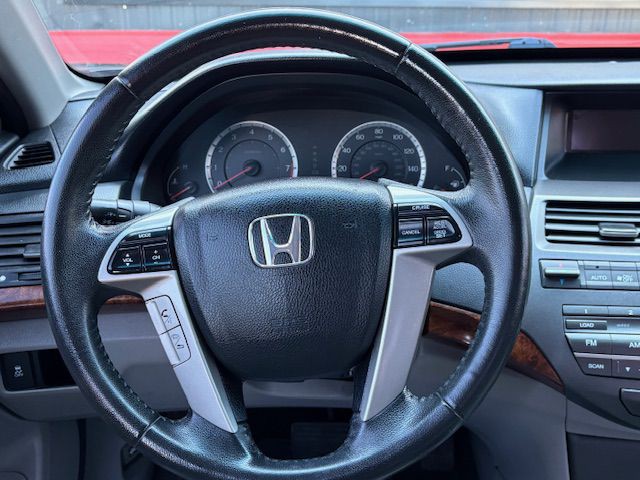 2012 Honda Accord Image 19
