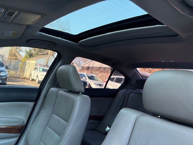 2012 Honda Accord Image 21