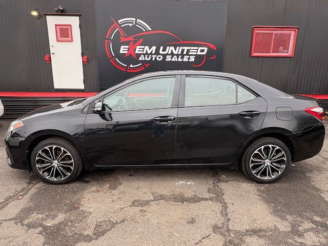 2016 Toyota Corolla Image 3