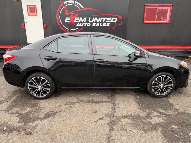 2016 Toyota Corolla Image 6