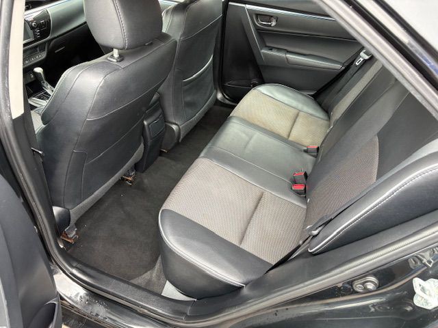 2016 Toyota Corolla Image 14