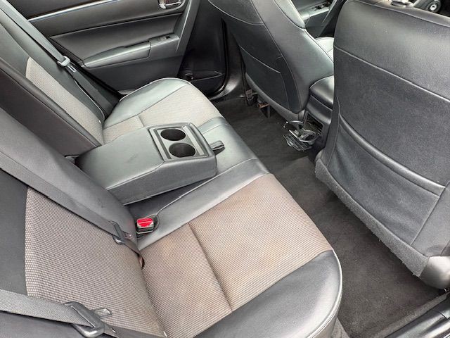 2016 Toyota Corolla Image 23