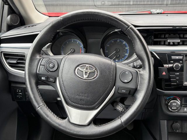 2016 Toyota Corolla Image 27
