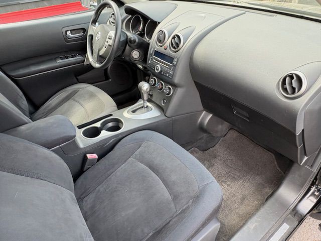 2010 Nissan Rogue Image 17